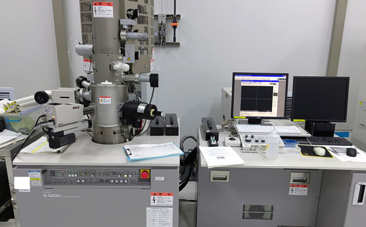 HITACHI S-5200ɨ�������΢��